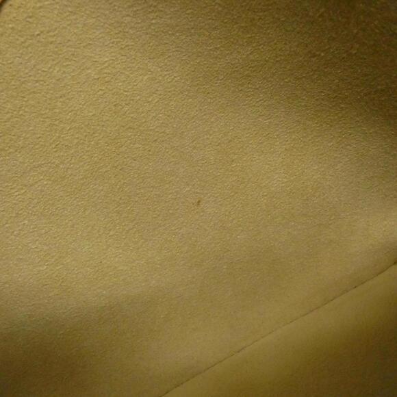 LOUIS VUITTON Brown Monogram Shoulder Bag - Picture 8 of 8